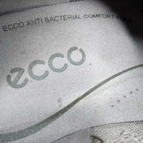 Ecco Bluma Toggle Sneakers - Picture 10 of 10